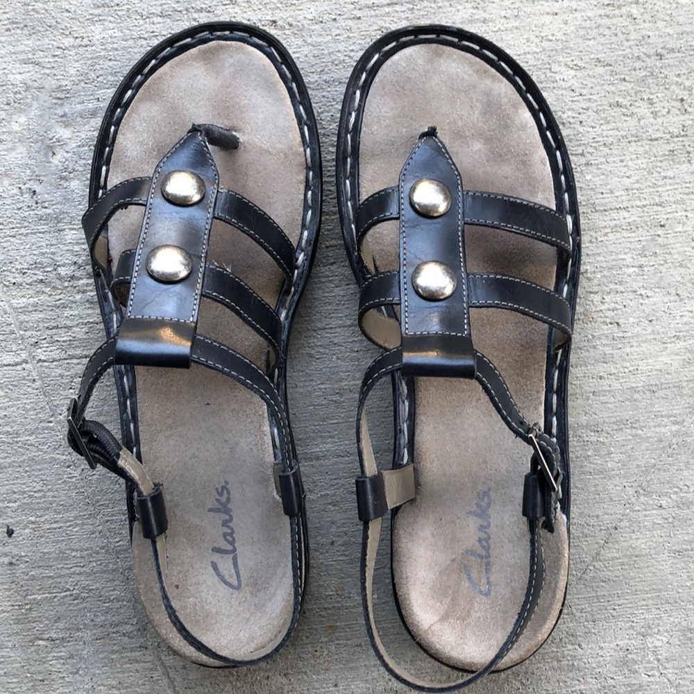 Clark’s black strapless sandals size 9